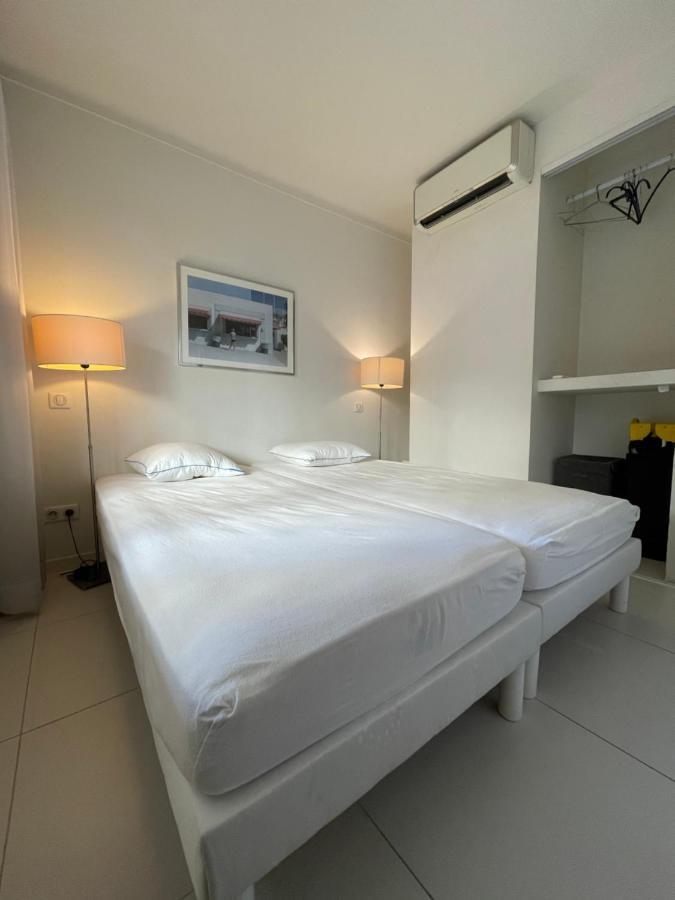 Apartment Renovated Centre Banane Balcon Cannes