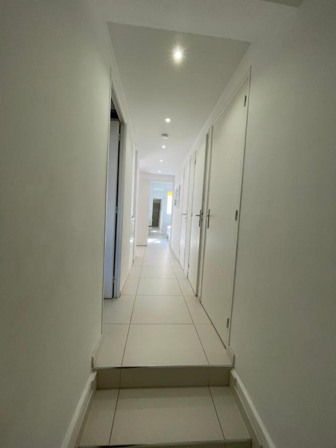 Renovated Centre Banane Balcon Apartment Cannes